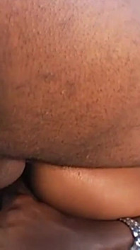 Sbatto il mio culo nero