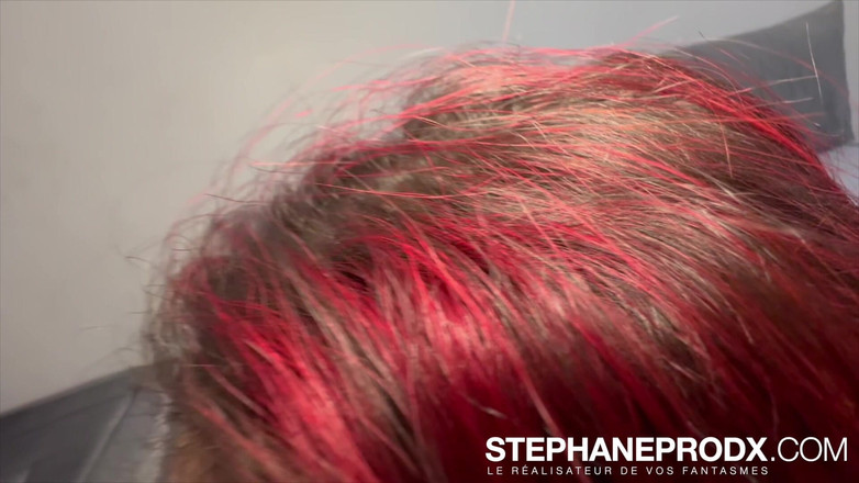 Stephprodx: Bir yıl sonra, Stephaneprodx arkadaşı Lily'yi tekrar görür