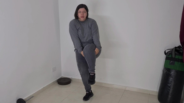 Alice H: Ejercicios de estiramiento