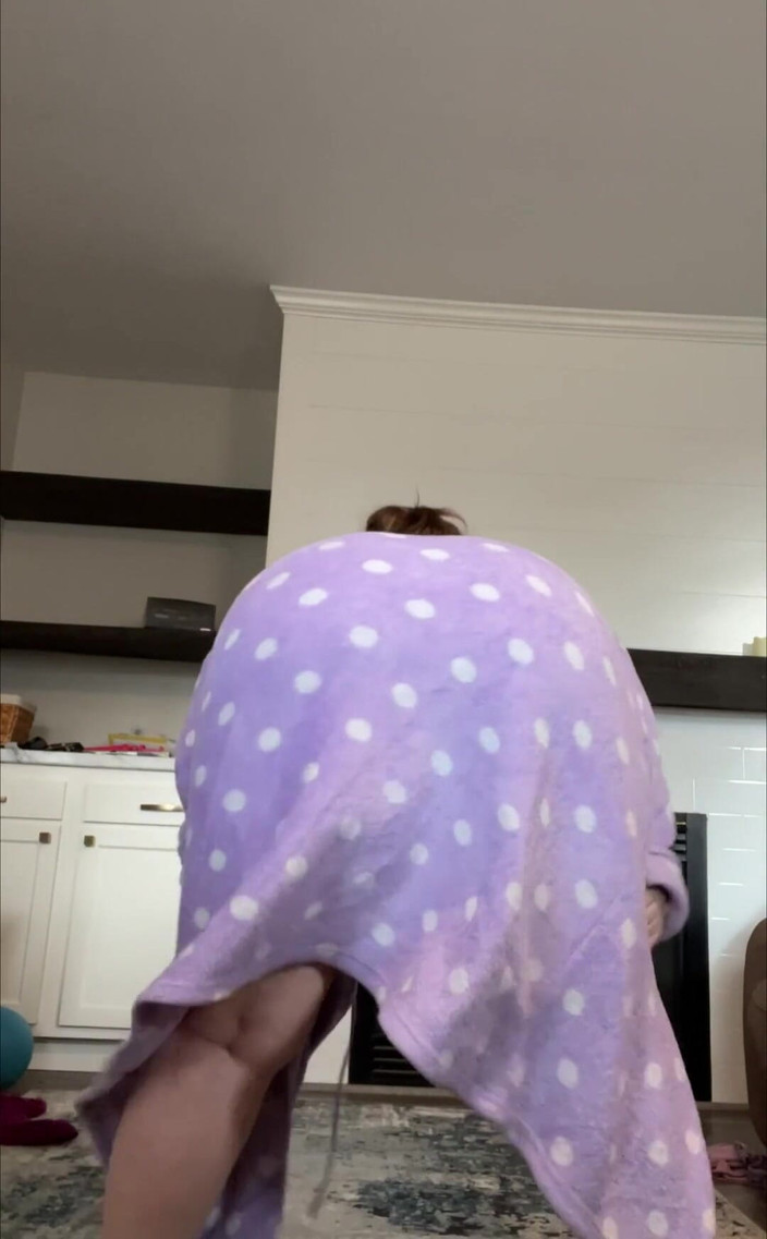 KinkyKatie: Dobré ráno! Přijdeš na moji živou show později?