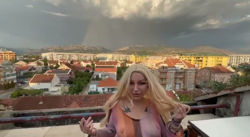 Lana lova: Rainbow Smoking, Stepsis Ass Pussy Teasing
