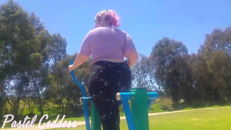 PastelGoddess: Bbw pot a prd čištění po cvičení