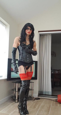 Fetish Bitch, get down on your knees and suck you little pathetic whore