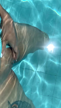I Had an Orgasm in the Outdoor Pool