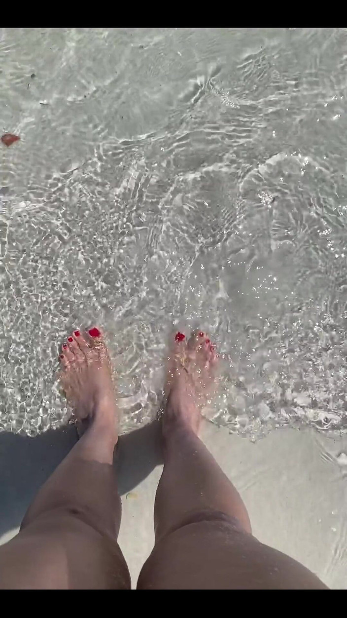 KiffaFeet: Auf dem Paradies spazieren ️!