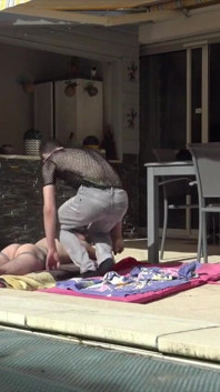 На відкритому повітрі з Джимі відтрахав twink 18 yo