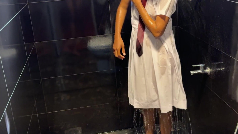 J kodi: Depois da faculdade fodida com meu meio-irmão, asiática fofa e...