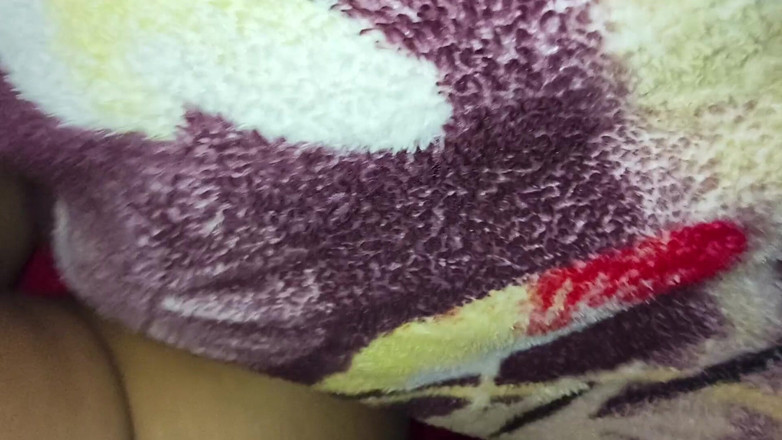 Khushi - XX: Mamă sexy a primit o surpriză cu cătușe și lovituri în spate.