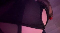 Slowly Tease: # 22 (voll) Nylon und Spitze Minirock, Sie ist bereit, alles für...