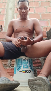 Joven Colombiano Se Masturba En La Azotea