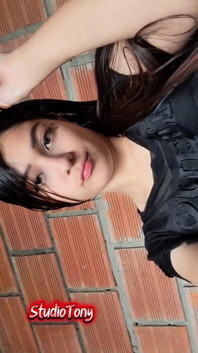 Policewoman, 18-year-old Girl Likes Anal Sex