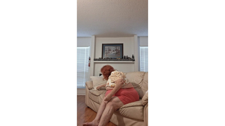 BBW nurse Vicki adventures with friends: Büyük Güzellik Hemşiresi Vicki'nin Istediği Oral Seks Ve Pop Videosu