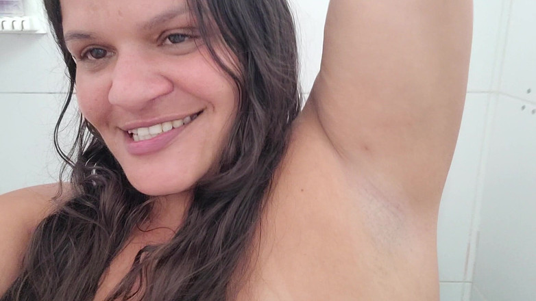 Paty Bumbum: Kıçı Flaş Sönme Sönme