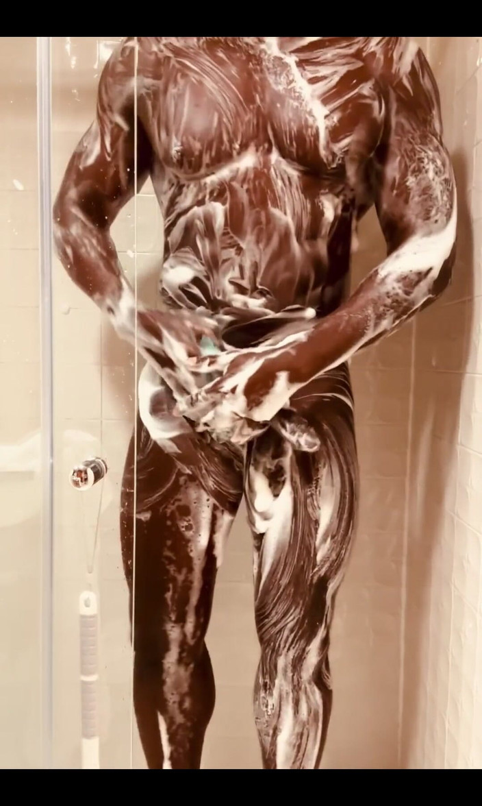 Afro Black XXX: Ven a venir a venir a mí en la ducha