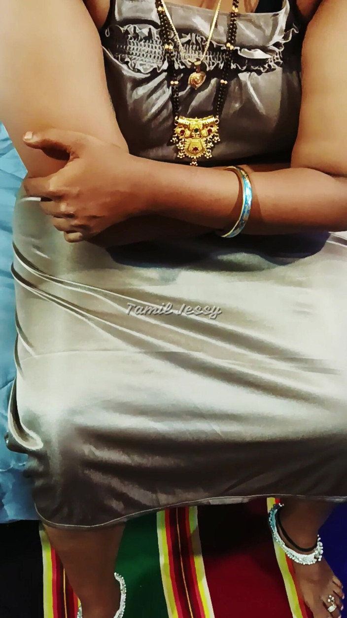 Tamil Jessy: Padma Léta