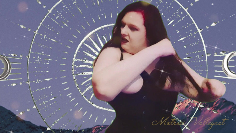 Mxtress Valleycat: Moon Goddess Hair Ritual