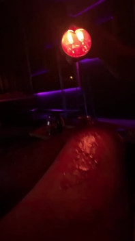 Waxplay on Leg