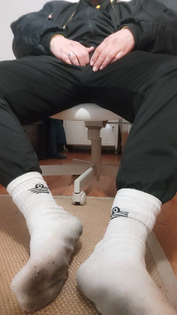 SmokedAlloy2: Dirtyjunkbro işini bitirdi... Kokan çoraplar