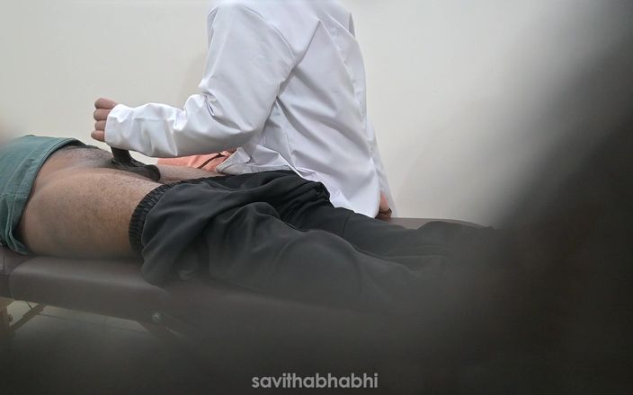 savithabhabhi: Леди-доктор проверяет пациента в больнице