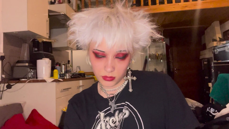 Glitterqueen1999: Stieftochter-angebot