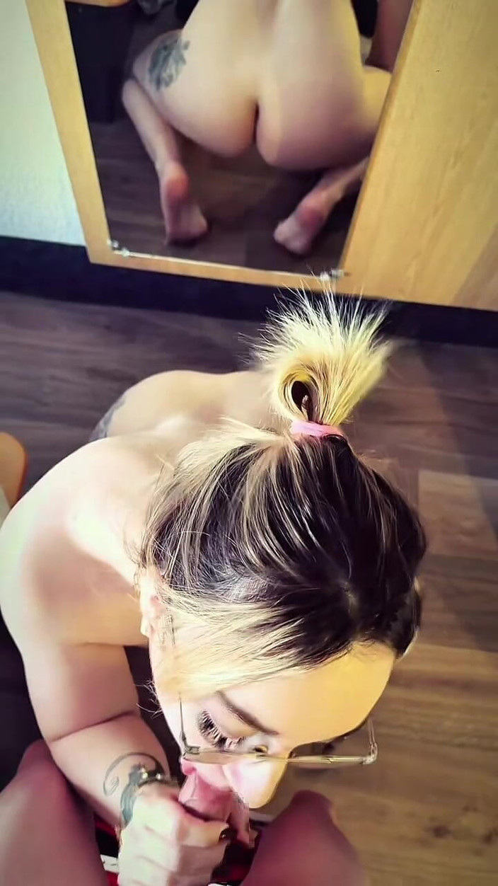 GIULIANA_OFFICIEL: Ich Blase Einen Typen Aus Dem Hotel Aus Der Perspektive...