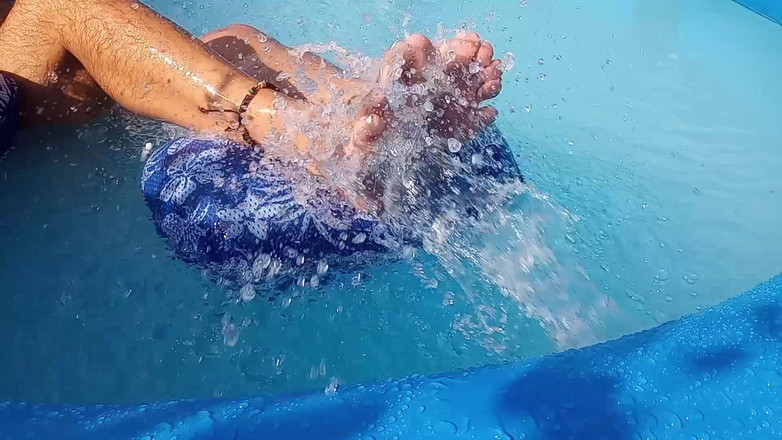 Midsouth Foot Fetish: Götümü ve Tabanlarımı gösteriyorum