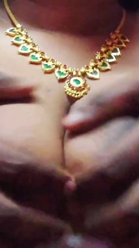Desi peitos