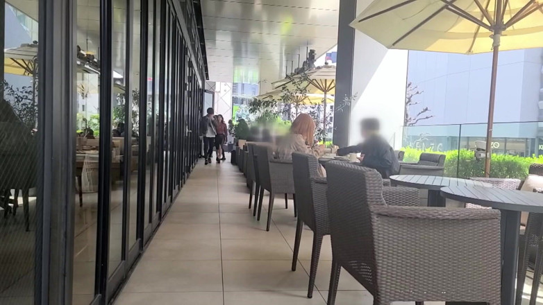 DOC channel: Частина 1: легендарна бог-дупа спускається на абсолютну королеву ненаситної хтивості sp!