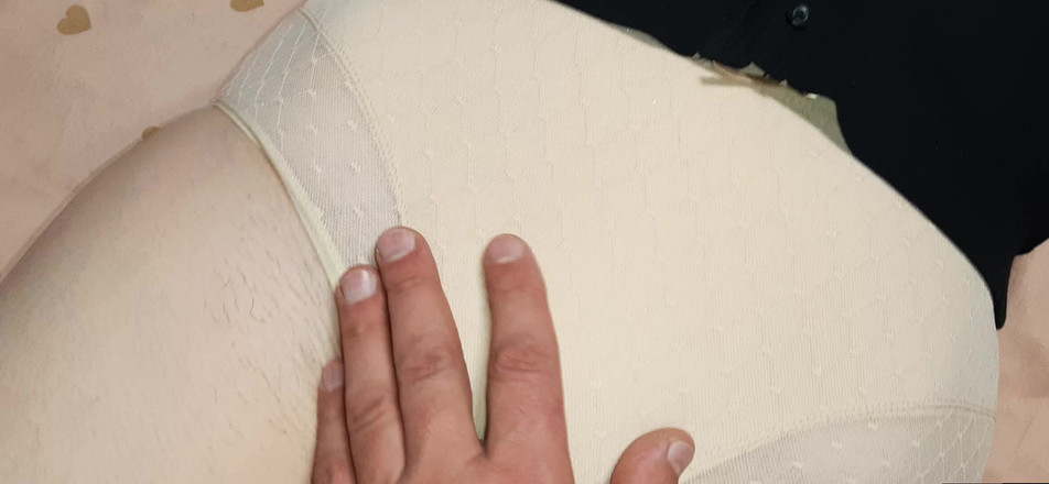 Vik_All: Madrastra Regina Con Un Coño Hermoso Me Permite Follarla Cuando...