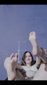 Do You Like My Feet?