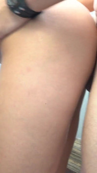 Gorgeous Anissa Kate Gives Lucky Fan Time of His Life