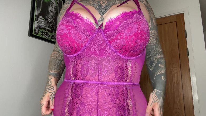 Miss Valentina: JoI에 반지