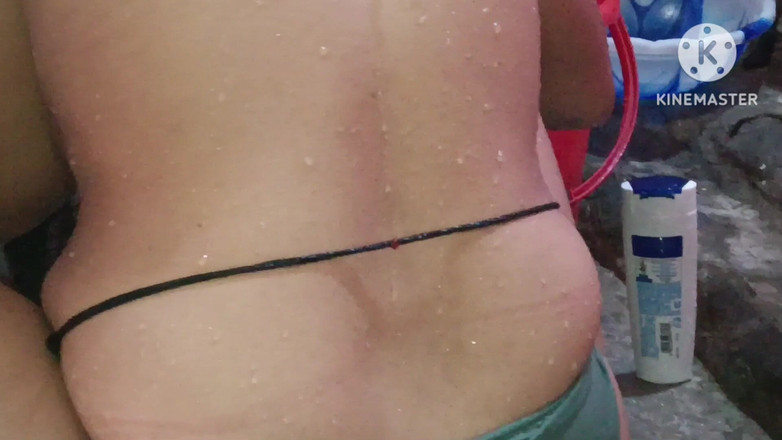 Anita yadav: Душ Ділви