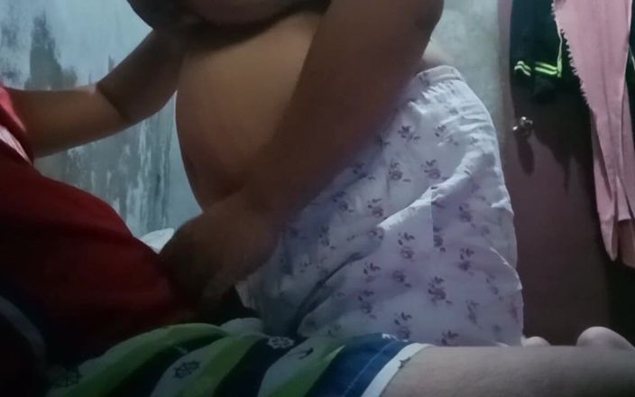 Chubbyme Pinay: 派对后和我们省的亚洲微胖阿姨玩粗暴性爱