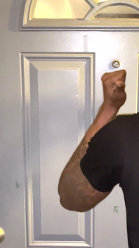 Deux vilaines noires appellent Rome Major et Nick Danger pour une orgie de grosses bites noires
