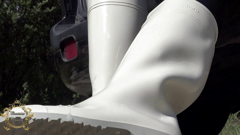 Contessa Claudia Vienna's Fin and Femdom: Wellies seminare! Mi sego come lo voglio parte 1
