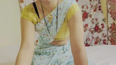 Indian Mahi: ससुर और बहू ससुर की तेल मालिश ...