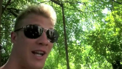 EXHIB BOYS: Futută de 2 băieți în exhib în croazieră