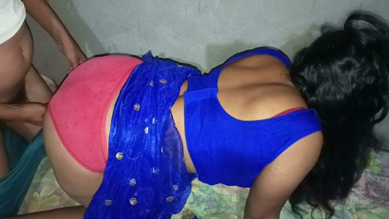 Savita5343: Ik draag een eerste keer Saree en mijn stiefbroer neukte...