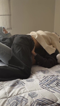我们互相摩擦