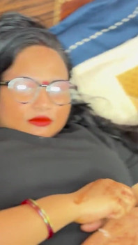 Hot Girlfriend with Big Boobs Taken to Hotel Room Hindi Video