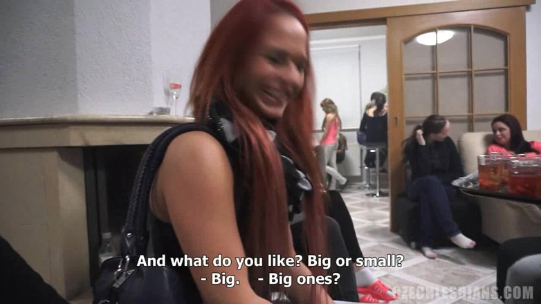 Czech Lesbians: Tsjechische lesbiennes 5 - deel 1: prachtige Tsjechische lesbiennes worden wild - eerste meisjes...