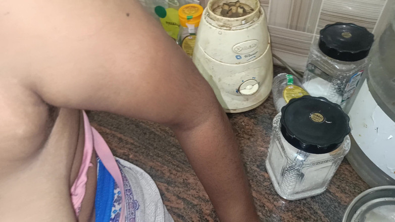 Magilmathi: Donne sposate che si godono lesbiche calde