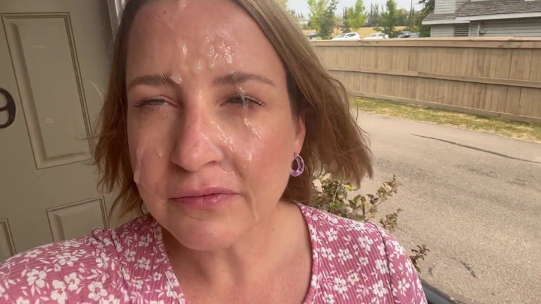 Avril Showers: Housewife in Sun Dress Cum Walking After Blowjob Facial