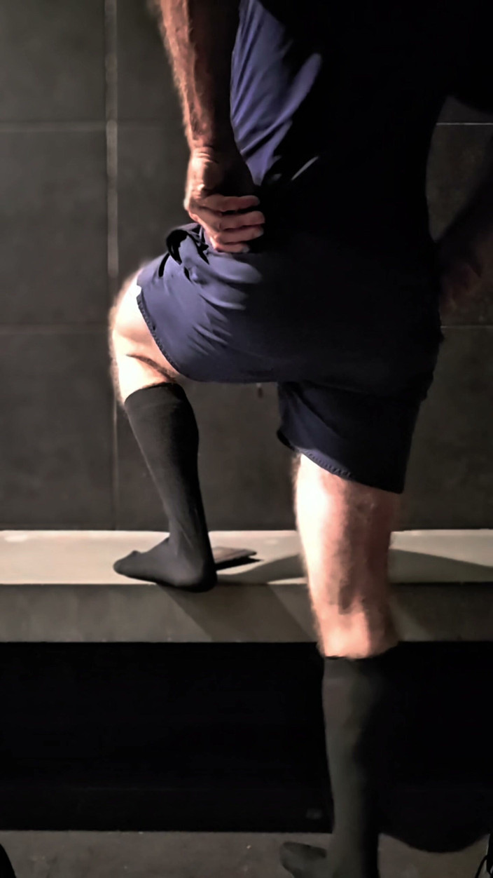 JackvanDean: Feet and Socks on Hairy Bear