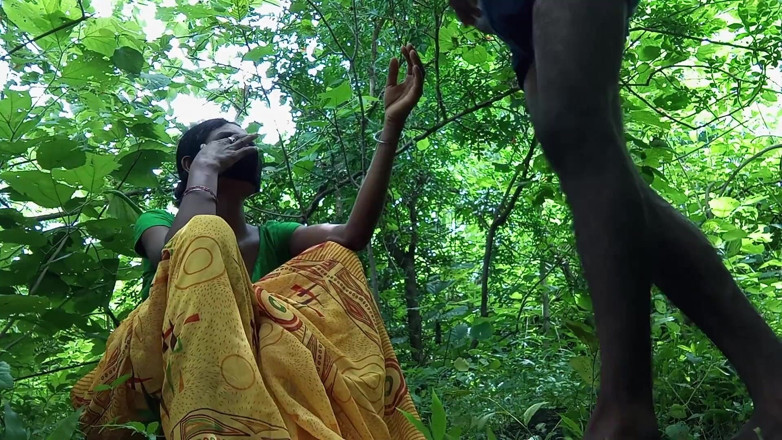 Premi pooja: Indisches dorfpaar kommt schnell in das nächste Gebiet und sex...