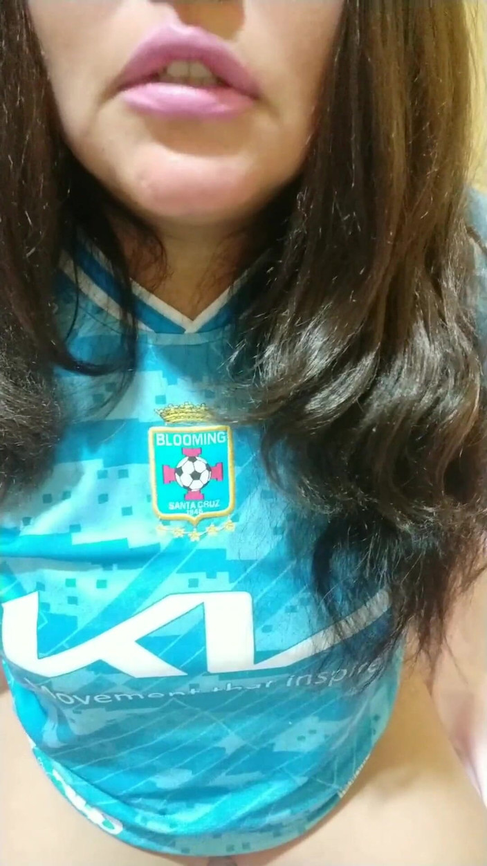 Carla Villalobos: Wyznawanie tego, co zrobiłem w publicznej łazience z moim przyjacielem