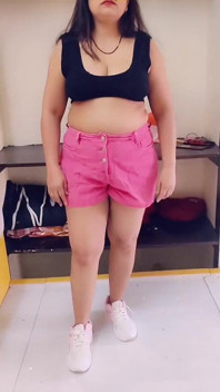 Model at New Delhi Camera Shooting