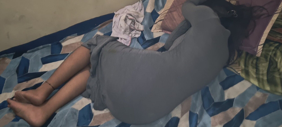 UnitedCourse31: Ho condiviso il letto con la sorellastra e poi ho...