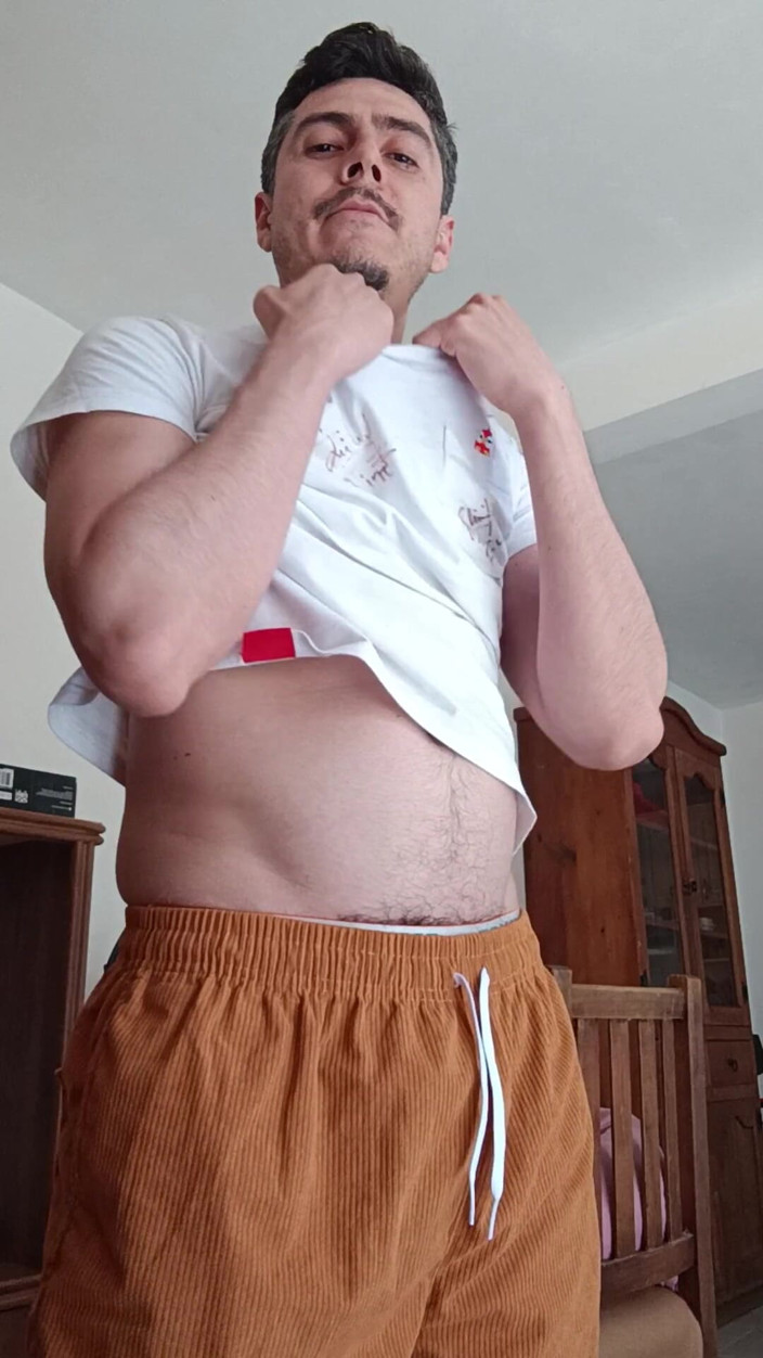 TabascoJake: Handsome Stepdaddy Shows off Body, Cock, Ass